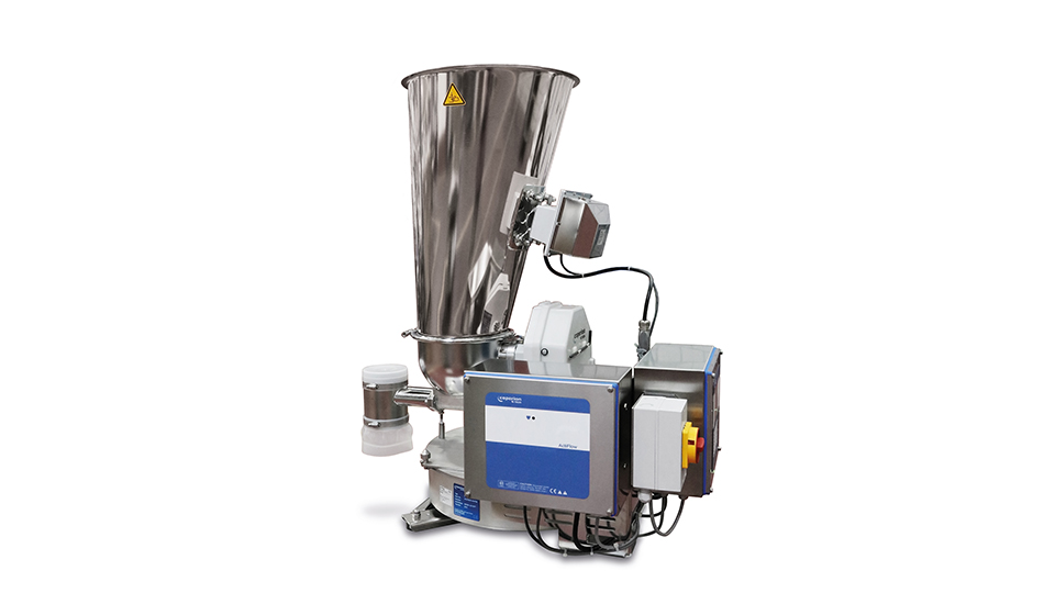 Alimentador de duplo fuso Coperion K-Tron T35, aqui apresentado com o ativador de slidos a granel ActiFlow e o controlador KCM-III...