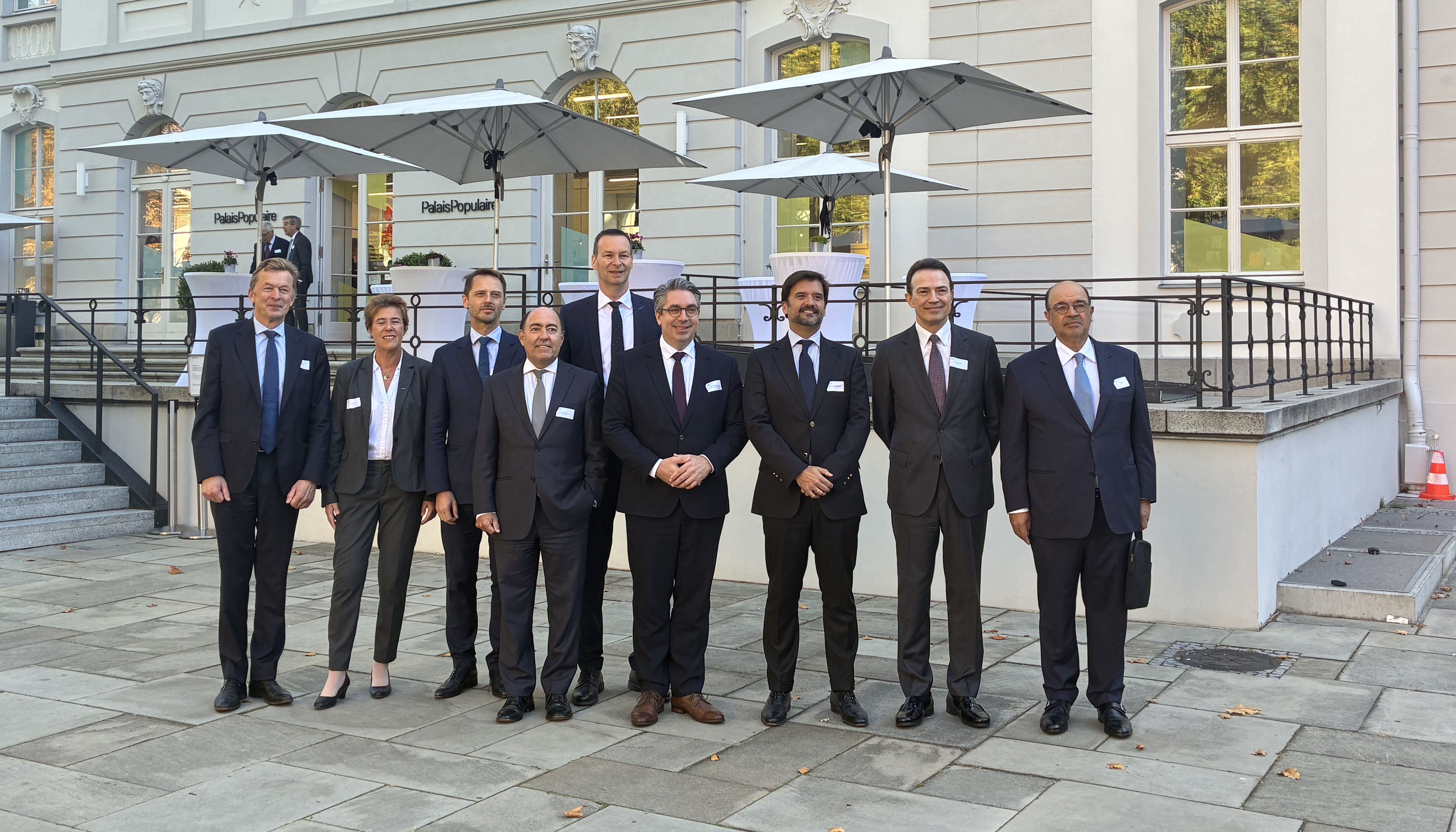 Representantes de los gobiernos de Espaa, Alemania, Francia y Portugal, y de los operadores Enags, (Espaa), OGE (Alemania)...