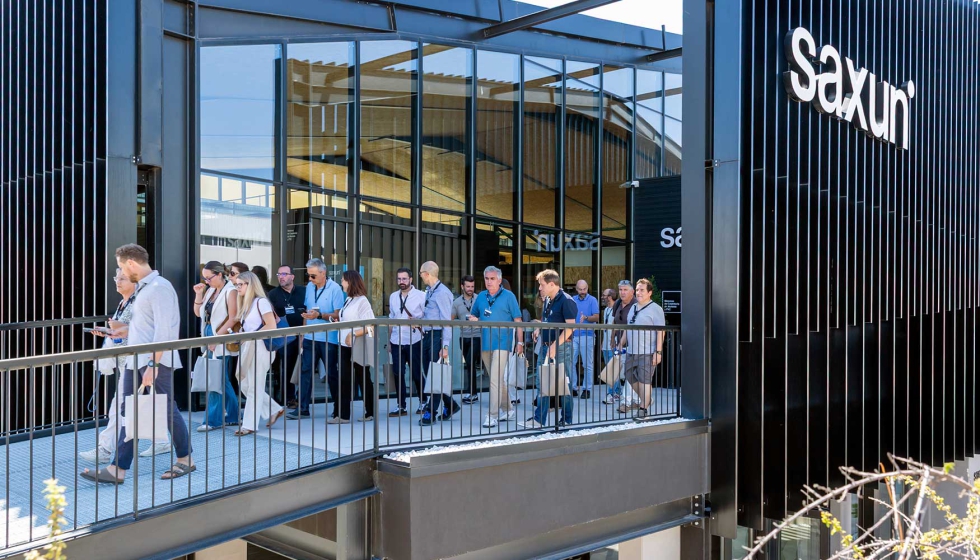 Arquitectos de Alicante han visitado Saxun para asistir a una jornada tcnica organizada por la firma y por el Colegio Territorial de Arquitectos de...