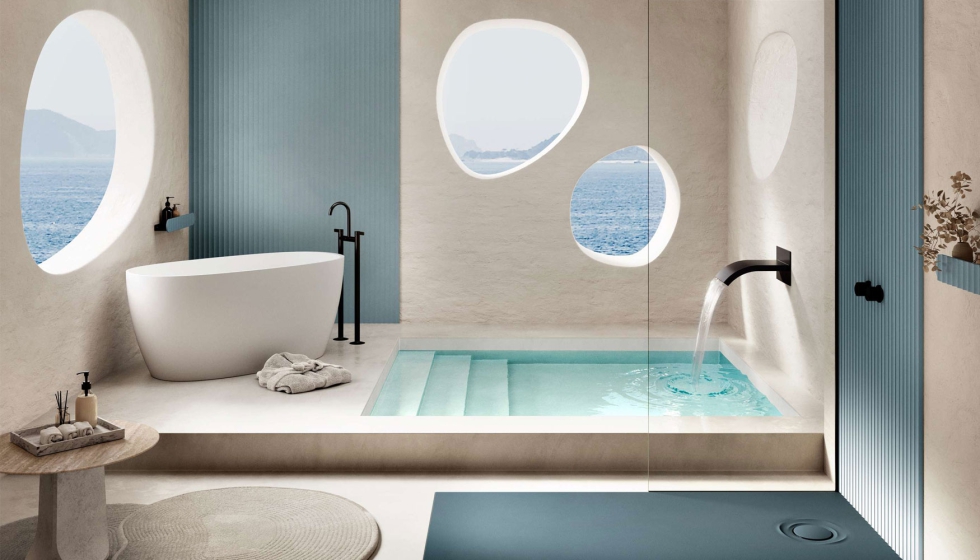 Acquabella apost por un concepto de stand inspirado en una esttica orgnica, donde present el plato de ducha Zero y la baera Yura...