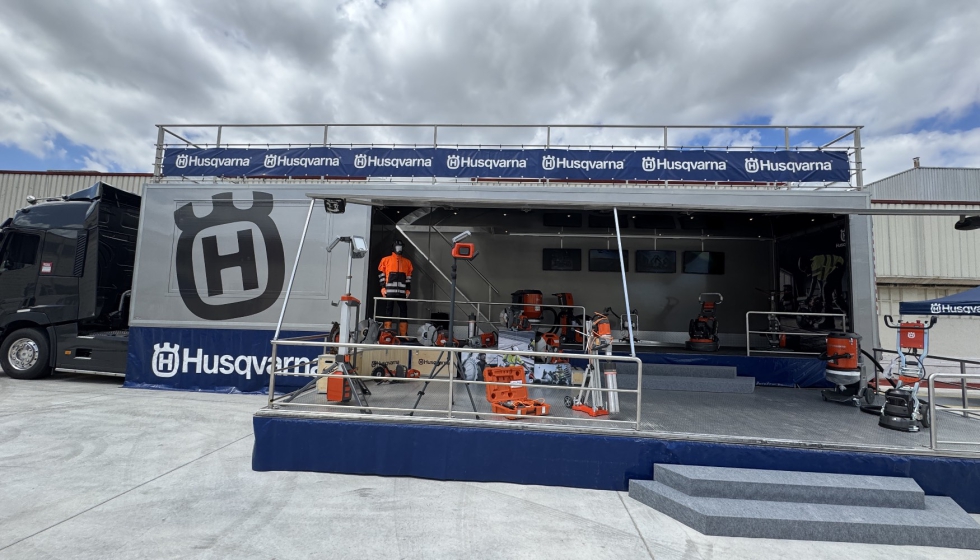 Camio que percorreu as dez cidades do Tour Iberia 2025 da Husqvarna Construction
