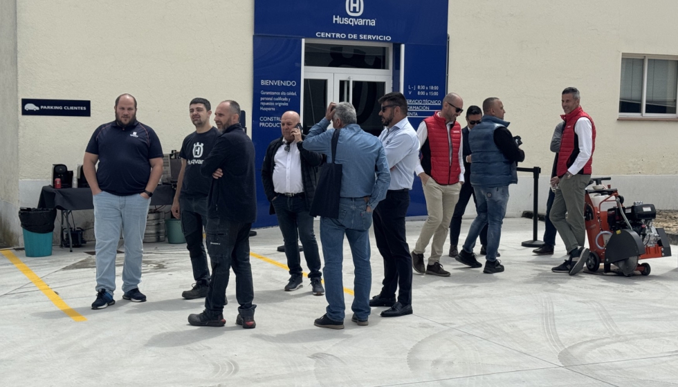 Profissionais de Portugal e Espanha partilharam opinies e experincias com os responsveis da Husqvarna Iberia durante o roadshow...