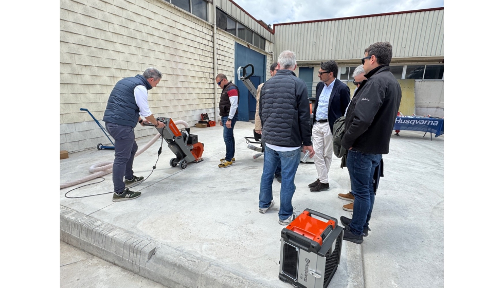 O roadshow tambm incluiu demonstraes prticas para mostrar a versatilidade e eficincia dos equipamentos Husqvarna