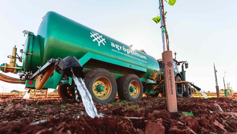 Agr�ptimum es un joven grupo empresarial agroalimentario y biotecnol�gico situado en Villanueva de la Jara (Cuenca)