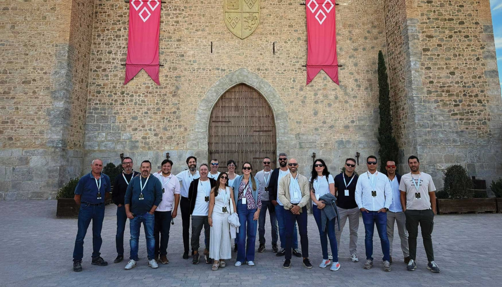 Los representantes de Vulco, pieza clave en la comunicaci�n entre la central y los talleres asociados