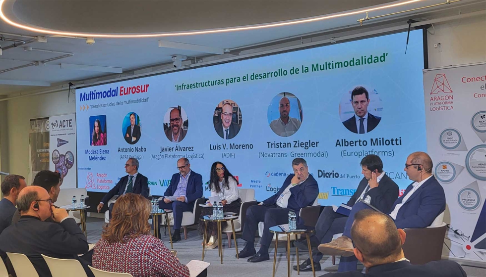 Mesa de debate durante la jornada Multimodal Eurosur organizada por CETM Multimodal