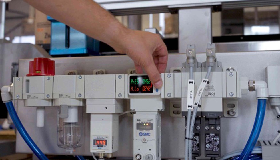 La integraci�n del Air Management System de SMC mejora la sostenibilidad y la digitalizaci�n de la m�quina de FG Robosys...