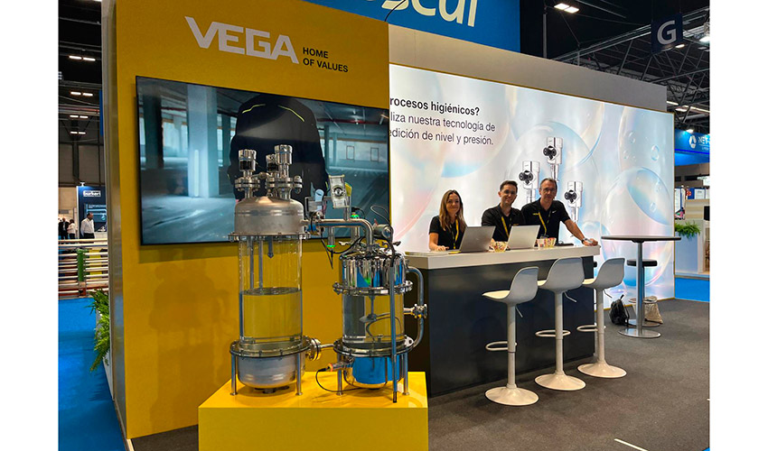 Equipo de VEGA Instrumentos S.A. en Farmaforum