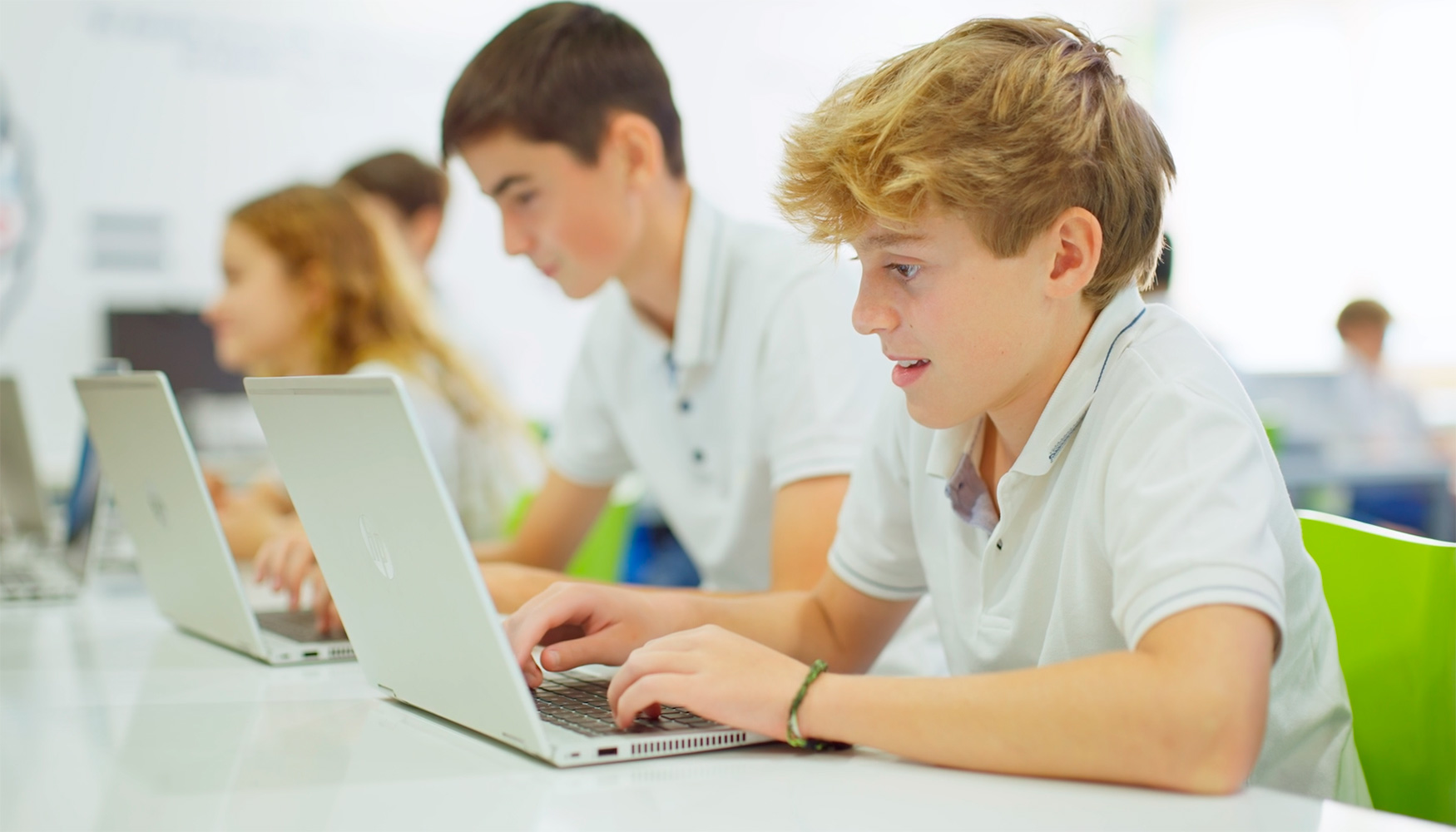 Gemini AI permite que los estudiantes utilicen la IA como una herramienta real de aprendizaje aut�nomo...