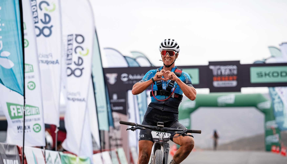 La koda Titan Desert Almera 2025 reunir a medio millar de ciclistas, con rcord de participacin femenina