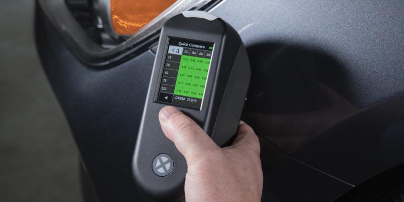 Espectrofot�metro multi�ngulo MA-5 QC para medidas de acabados con efectos (color, destello y granulado)