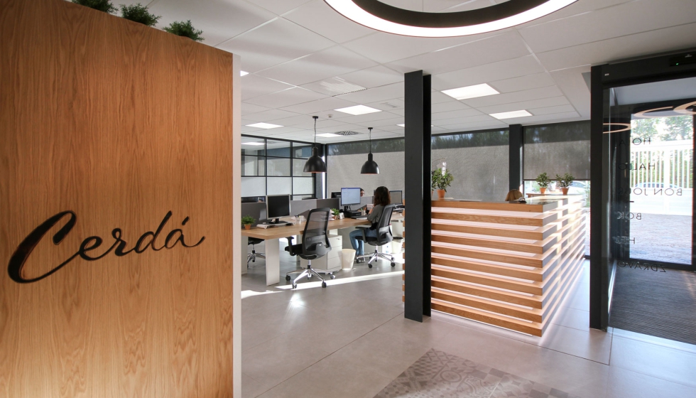 Artesana Cerd est especializada en productos licenciados de diversas categoras como Vuelta al Cole, Regalo, Textil Moda, etc...