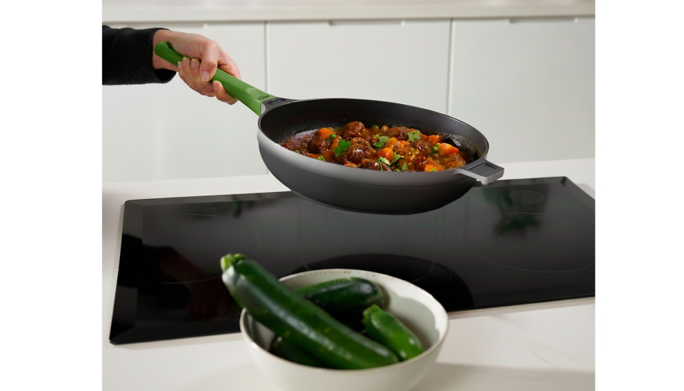 La nueva gama es capaz de cocinar en cualquier fuente de calor: induccin, vitrocermica, gas y electricidad