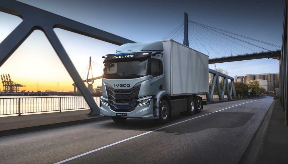 El IVECO S-eWay Rgido combina tecnologa elctrica avanzada con mltiples configuraciones para misiones urbanas y regionales...