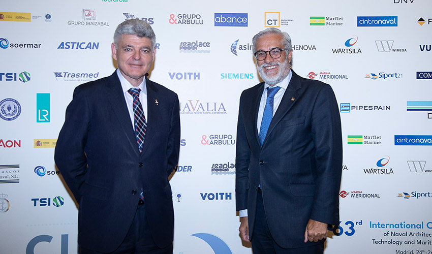 Luis Guerrero Gmez, presidente de la AINE; y Diego Fernndez Casado, ex presidente de la AINE