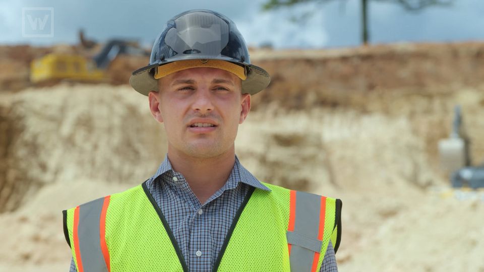 O gerente da Mohawk Valley Mining, Joey Rutkowski, est� entusiasmado n�o s� com a sua cadeia de instala��es da Kleemann...