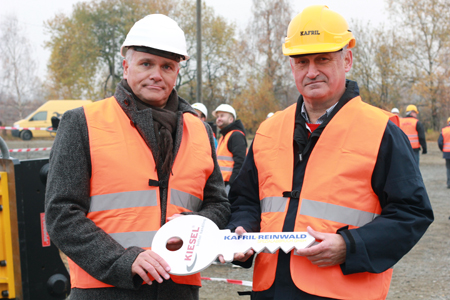 Andreas Stolle (izda.) y Jens Karnahl, los dos gerentes de la empresa de demolicin Kafril & Reinwald Spezialabbruch GmbH...
