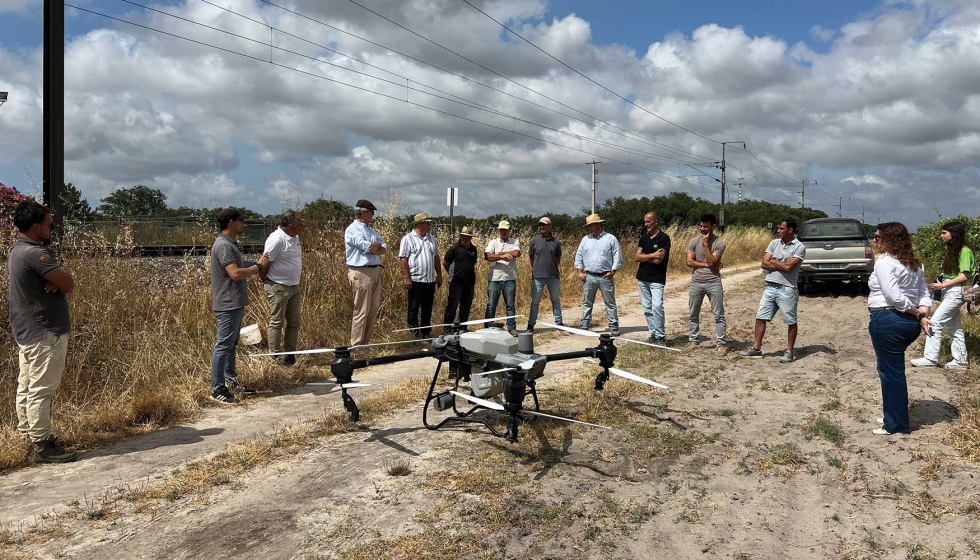 As equipas da BIostasia e da HP Drones na ação de campo realizada na Casa Ermelinda Freitas As equipas da BIostasia e da HP Drones na ação de campo realizada na Casa Ermelinda Freitas