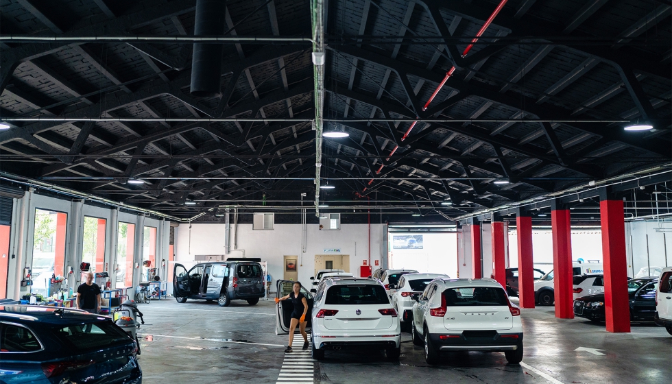 Uno de los aspectos diferenciales de Zona Car Wash Sabadell es su rea de descanso...