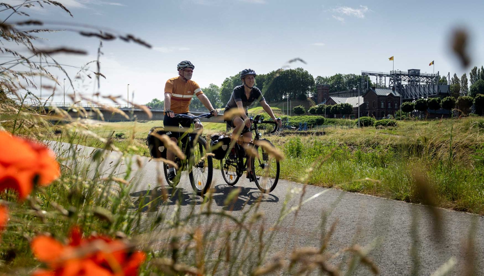 Fotografas de Henning Angerer