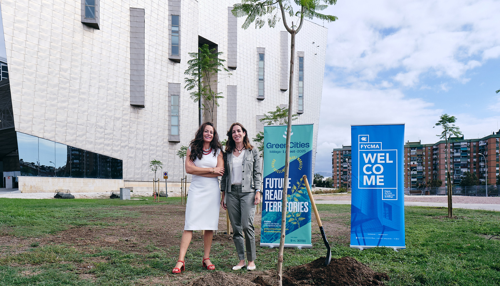 Las concejalas de Innovacin, Digitalizacin y Captacin de Inversiones del Ayuntamiento de Mlaga y edil responsable de FYCMA, Alicia Izquierdo...