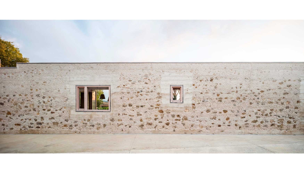 Casa 1413 en Ullastret (Girona). HARQUITECTES...