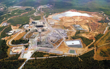 Vista area de la mina de Aguas Teidas