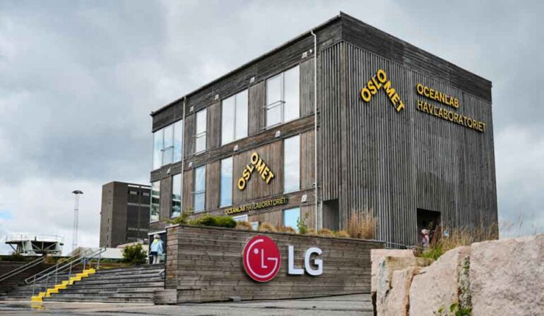 LG Electronics est presente en el mercado espaol desde 1994 y su actividad se centra en la comercializacin de una amplia gama de productos...