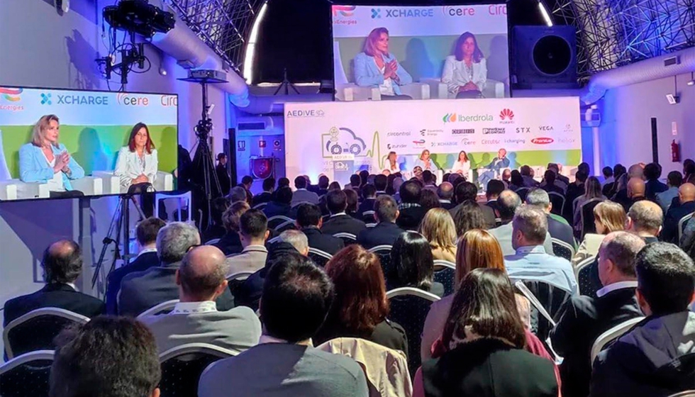 Adem�s de ser un foro con un m�ximo nivel de �networking� y de intercambio de conocimiento entre profesionales...