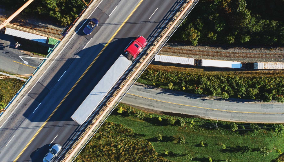 El nuevo Reglamento General de Carreteras define el papel funcional de la red estatal y refuerza su compatibilidad con los desarrollos urban�sticos...