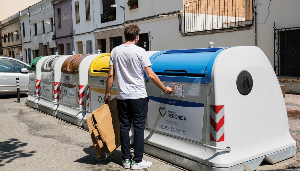 A diferencia de otras gestiones de contenedores cerrados, en el caso de Premi� de Mar...