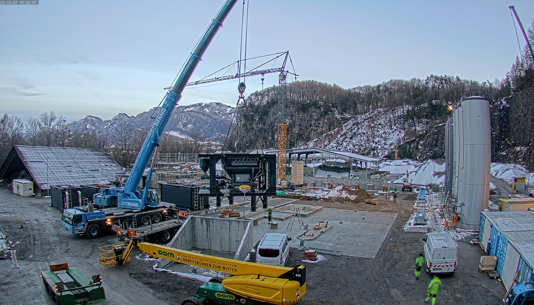 La pieza central de la TBA en G�tzis es la nueva secci�n de mezcla de pesaje (Retrofit)...