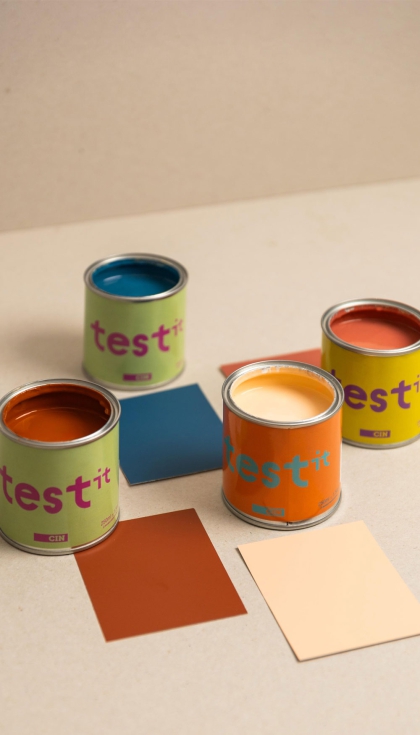TestIt es un envase de 250 ml de pintura para interiores con un acabado mate