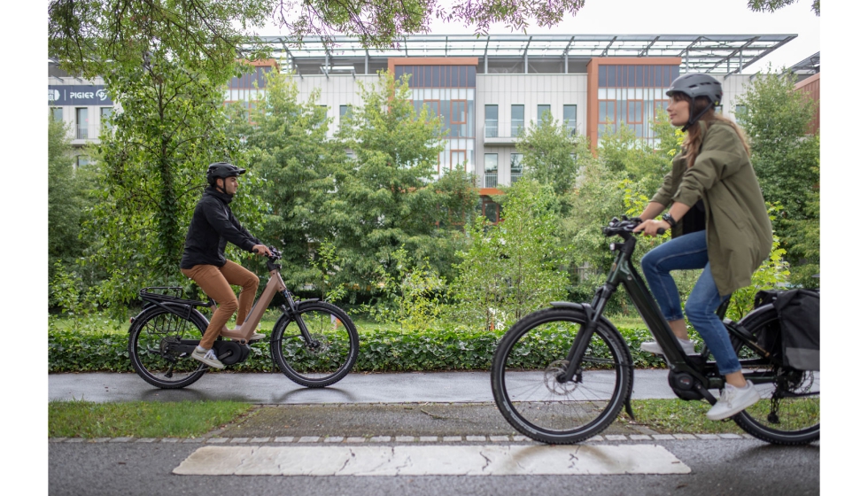 Usuarios de e-bikes. Foto de Moustache