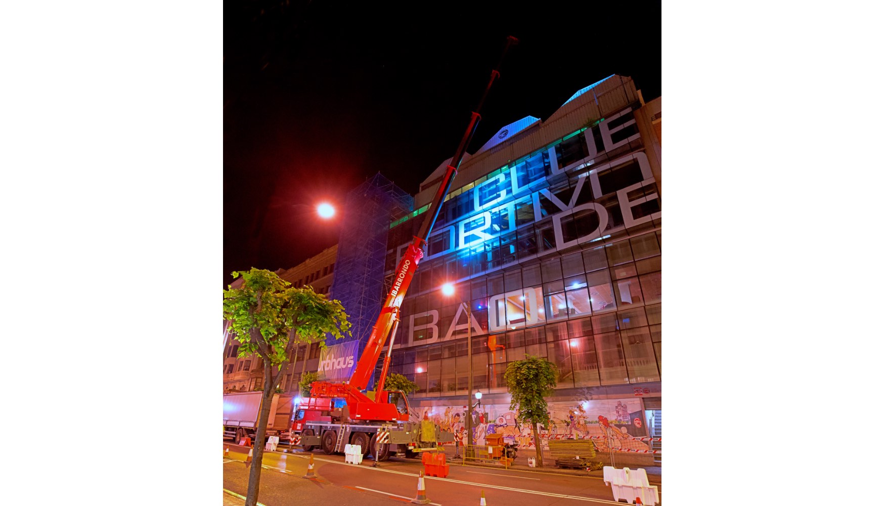 Gra mvil Liebherr LTM 1090-4...