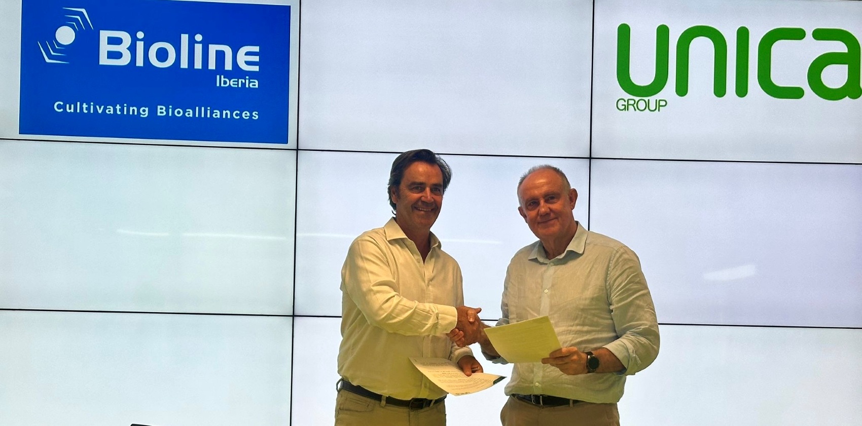 Ludwik Pokorny, CEO de Bioline AgroSciences, y Enrique de los R�os, director general de Unica Group