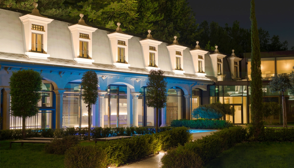 Varias soluciones de Linea Light Group han permitido resaltar los elementos arquitect�nicos de este ic�nico edificio. Foto: Marco Reggi...