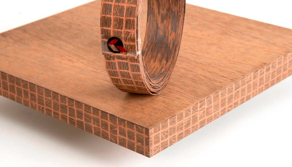 Canto mosaico en chapa de madera