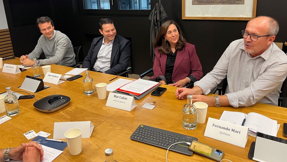 Joan Maci de Expoquimia, Aitor Gilabert de Mecesa, Mar Caas de Interempresas y Fernando Mar de Quilinox