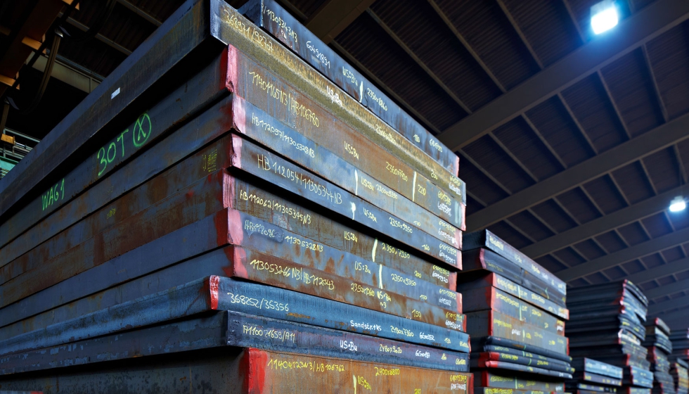 El almacn de placas de Jebens es uno de los ms grandes de Europa para aceros de alta calidad con espesores que van desde los 100 hasta los 650...