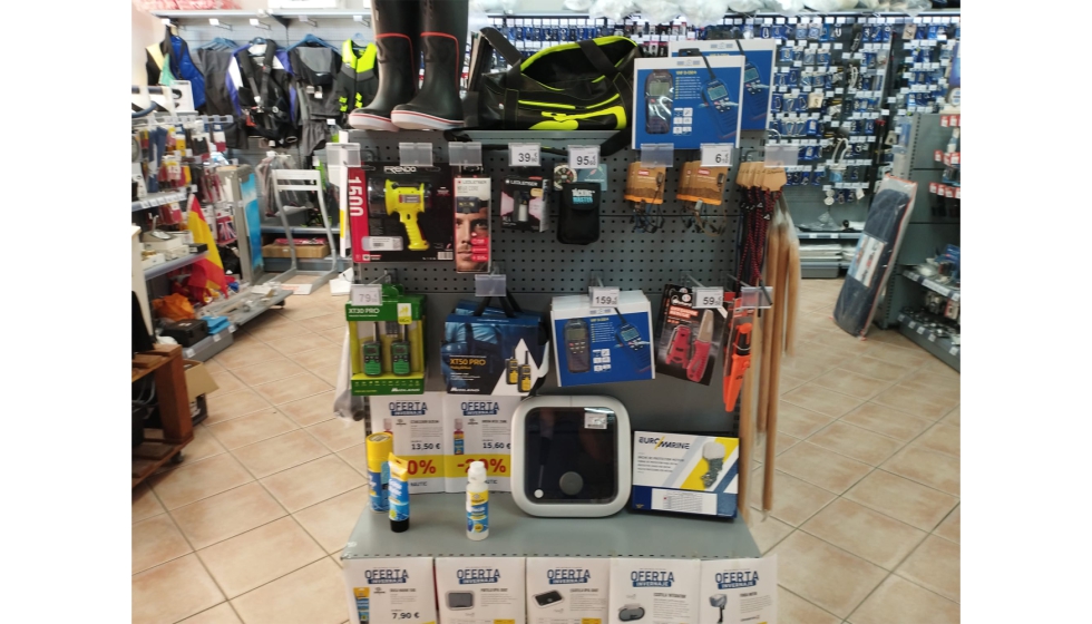 La tienda f�sica se complementa con la venta online a trav�s del canal web Efectos Navales