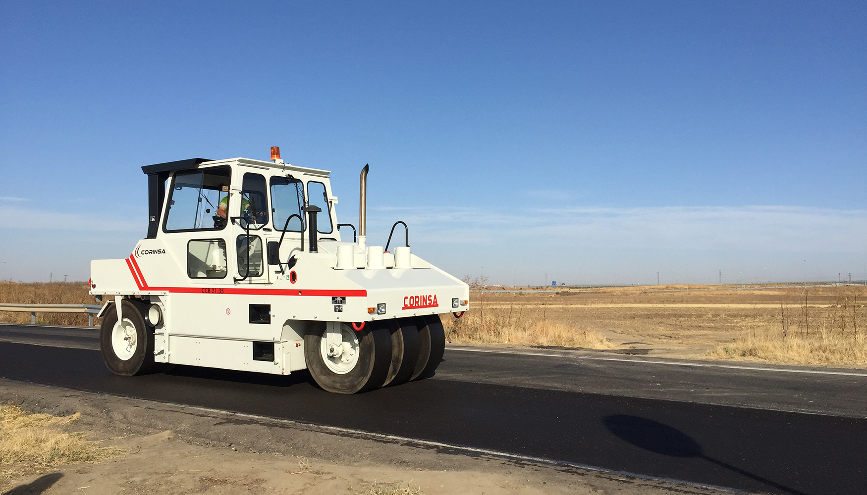 Compactador de neum�ticos CORINSA CCR 21.35