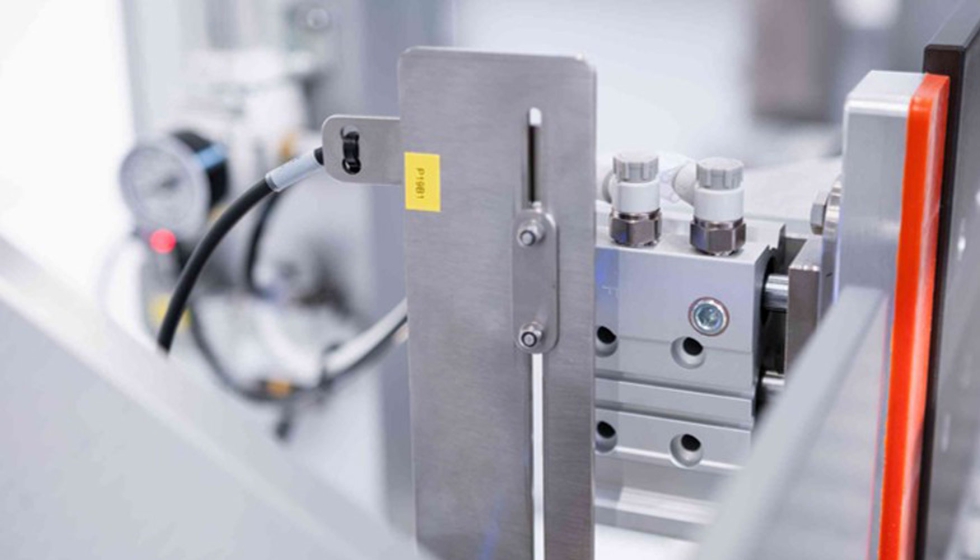 Cilindro compacto con gu�as, serie MGP, de SMC