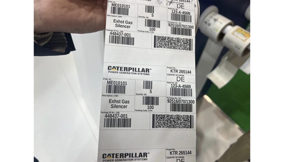 Demostracin en Empack: los visitantes pudieron comprobar la resistencia de las etiquetas ColorWorks a agua, hielo y friccin en tiempo real...