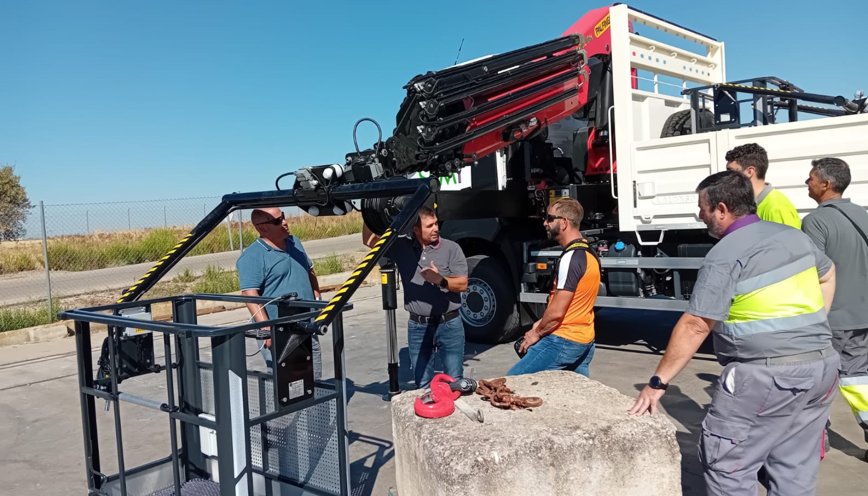 La entrega incluy un programa de capacitacin y adaptacin para el cliente y sus operadores