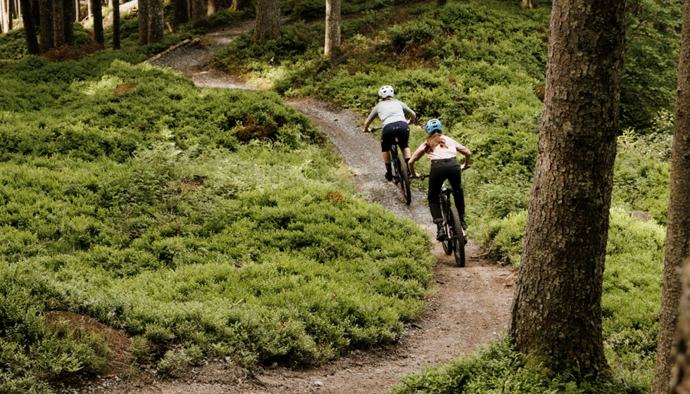 Bosch eBike Systems impulsa el avance hacia un ciclismo ms conectado, seguro y sostenible