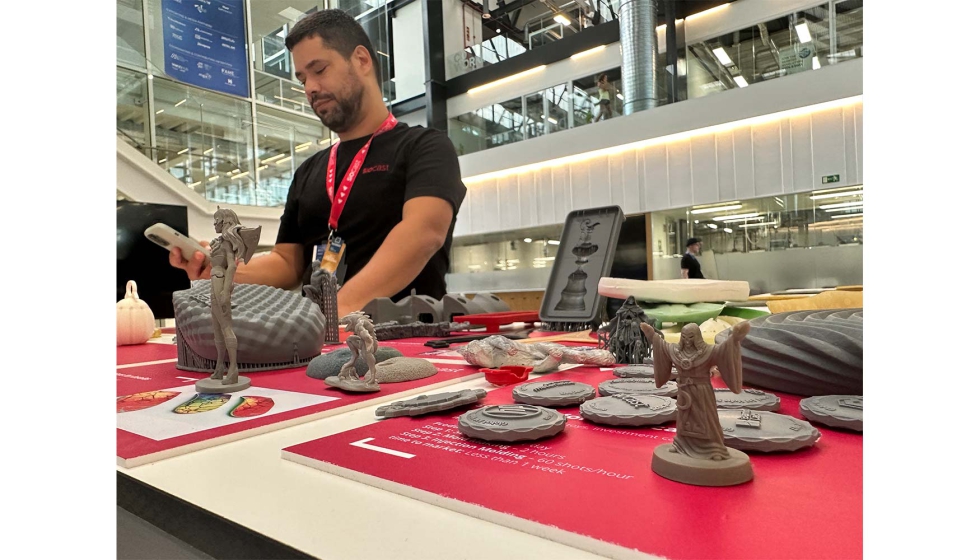 Zona expositiva de Global AM Hubs Summit