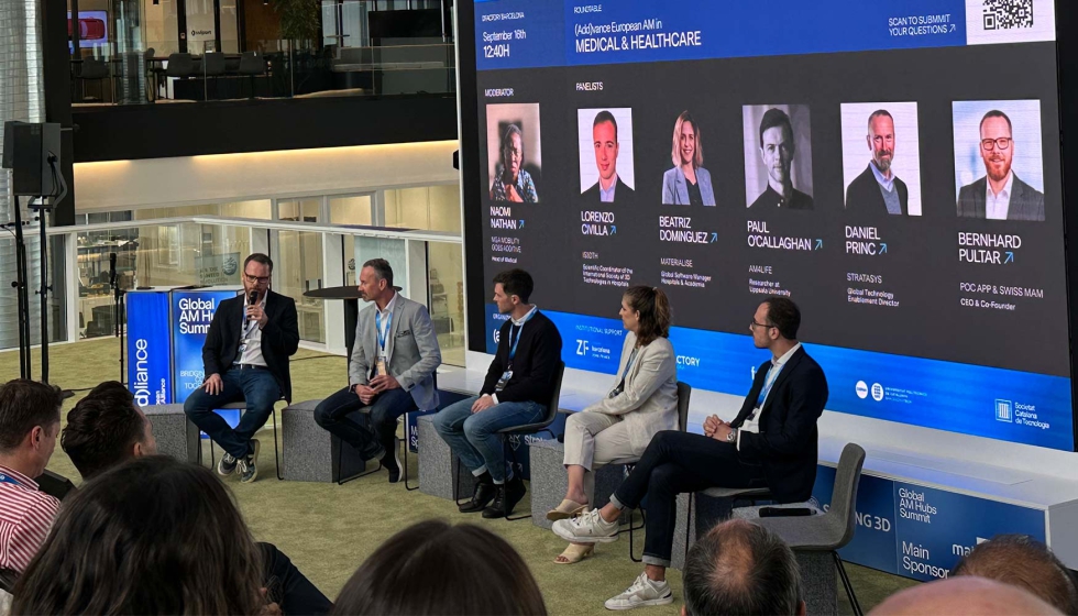 Una de las mesas redondas del encuentro