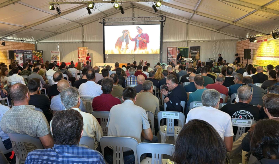 Gran aceptaci�n al programa de conferencias