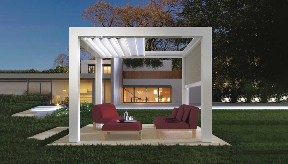 Gracias a la conectividad WiFi, Cherubini permite con MetaHom incoporar la iluminacin conectada a los sistemas de proteccin solar...